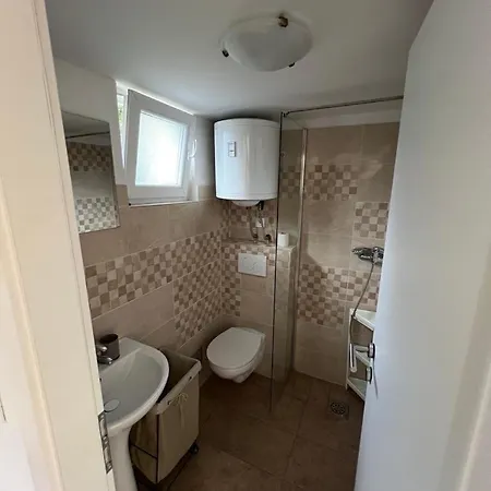 Apartma Lilijana *